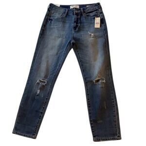 NWT Pacsun Distressed Skinny Straight Mid Rise Size 23